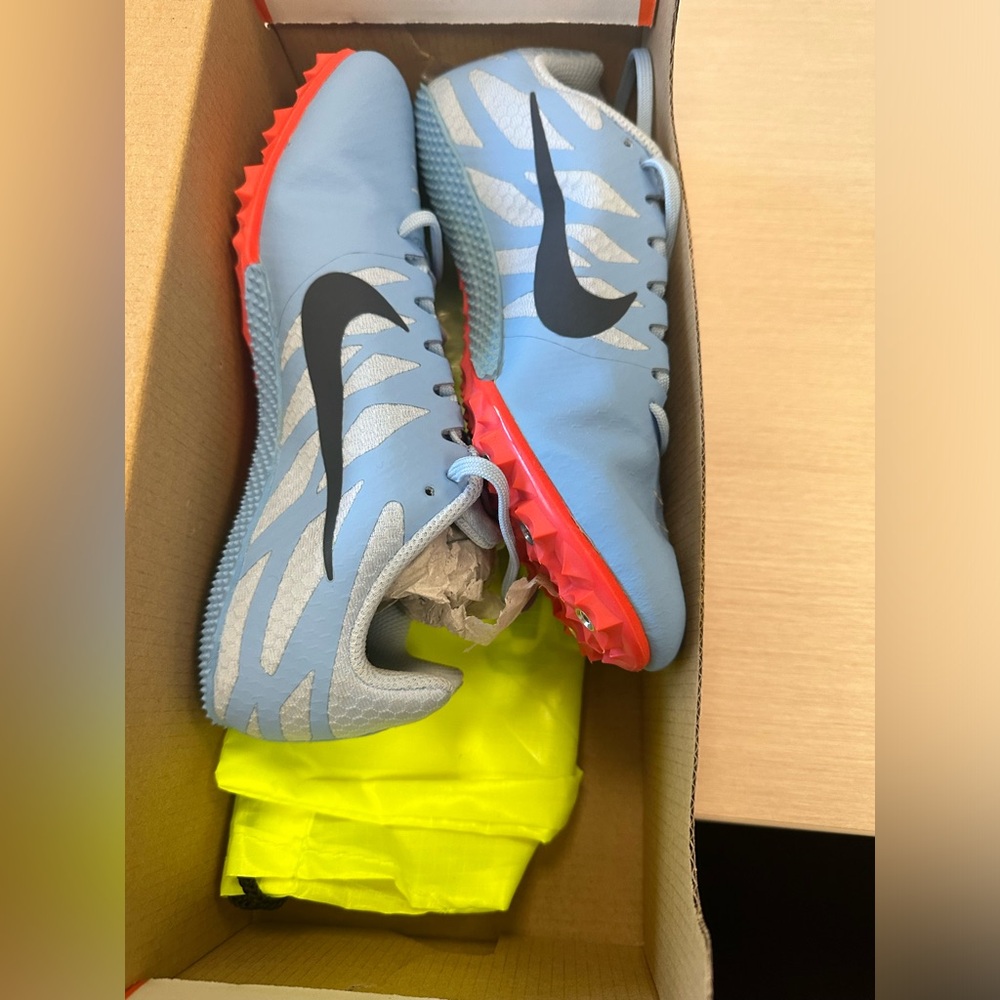 Nike Cleats- Brand new!